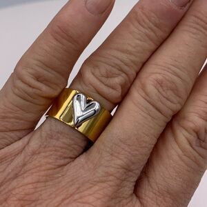 Ring, new, gold coloured stainless steel, adjustable, heart, cigar band